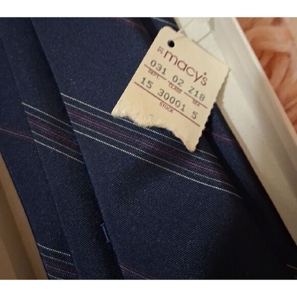 NWT CHRISTIAN DIOR Dark Blue Tie with Subtle Stripes - Picture 3 of 9